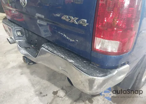 2010 Dodge Ram 1500 Slt/Sport/Trx из США, поврежденный, VIN 1D7RV1GT0AS193874